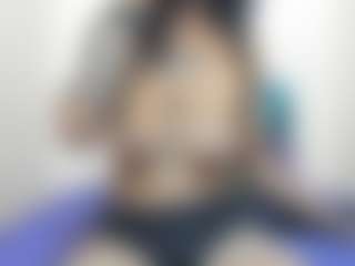 Live cam show with temptressqeen - Shaved on Camsoda