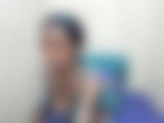 Live cam show with temptressqeen - Skinny on Camsoda