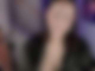 Live cam show with Vivi - Deepthroat on Sex Cam Show