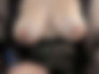 Vivi's Live Sex Cam Show