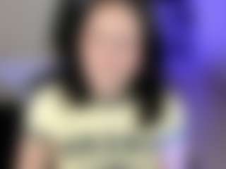 Live cam show with Vivi - Facial on Soda Cam