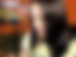 Live cam show with Vivi - Lush Brown Hair on CSO-WL