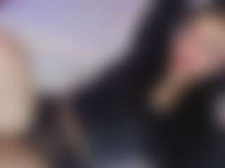 Live cam show with Eliie-Ruizz - Deepthroat on Camiplay Live