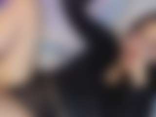 Live cam show with Eliie-Ruizz - Tiny Tits on Taboo Cams XXX