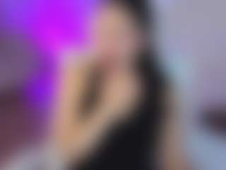 Live cam show with Eliie-Ruizz - Public on Soda Cam