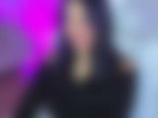 Live cam show with Eliie-Ruizz - Shaved on CamSodaAdn