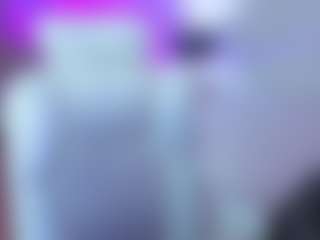 Live cam show with Eliie-Ruizz - Spank on friskycurves.com