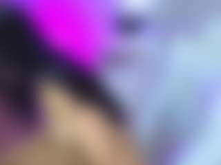 Live cam show with Eliie-Ruizz - Sexy on Camsoda