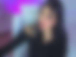Live cam show with Eliie-Ruizz - Fingers on intimatelivegirls.com