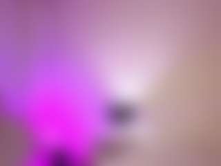 Live cam show with Eliie-Ruizz - Spanks on sexytreat.net
