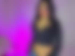 Eliie-Ruizz's Live Sex Cam Show