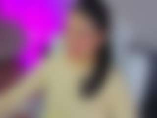 Live cam show with Eliie-Ruizz - Nipple Piercings on Nude Chat * 1 On 1 Webcam Sex * Live Cam Show