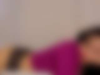 Live cam show with Eliie-Ruizz - Nipple Piercings on Camsoda