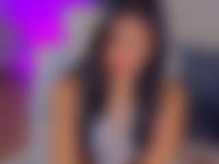 Live cam show with Eliie-Ruizz - Innocent on CSO-WL
