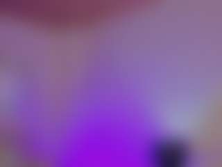 Live cam show with Eliie-Ruizz - White Teen (18+) on Mixed Magazine Live | colombia