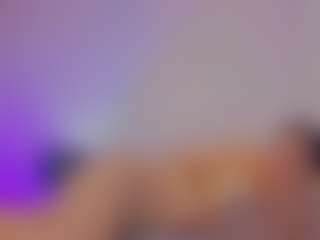 Eliie-Ruizz's Live Sex Cam Show