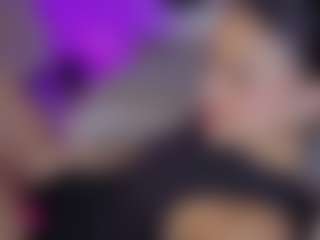 Live cam show with Eliie-Ruizz - Public on x69.live