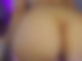 Eliie-Ruizz's Live Sex Cam Show