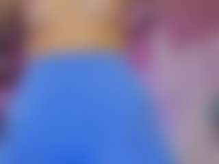 Live cam show with Eliie-Ruizz - Dildo on Camsoda