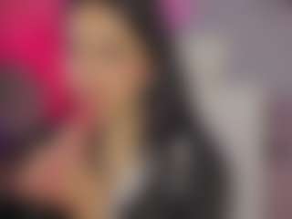 Live cam show with Eliie-Ruizz - Public on Camsoda