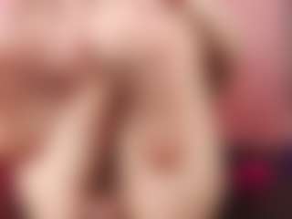 Live cam show with Kathix-wet - Nipple Piercings on Camiplay Live