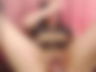 Spettacolo in cam dal vivo con Kathix-wet - Upskirt su Camsoda