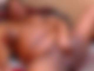MatureNesh's Live Sex Cam Show