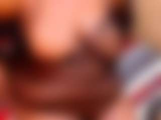 Live cam show with MatureNesh - Ebony on Gym Cam Girls | portugal