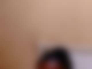 Live cam show with MatureNesh - Ebony on SmokeAndPoke | south africa