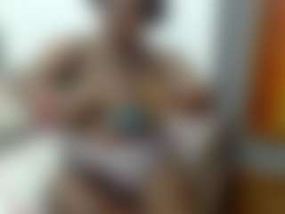 Live cam show with MatureNesh - Tittyfuck on Camsoda