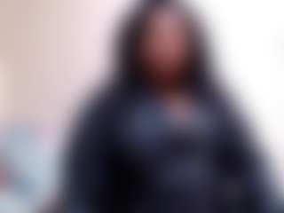 Live cam show with MatureNesh - Bedroom Ebony on studioflirtlive.com