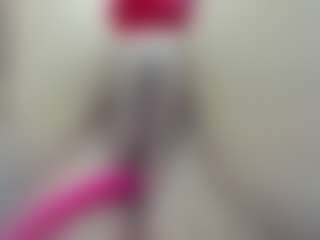 Miiranda-vega MILF webcam performer live streaming