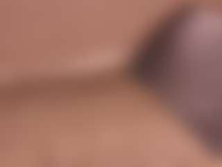 Live cam show with VelvetAnna - Facial Piercings on 1on1-livenow