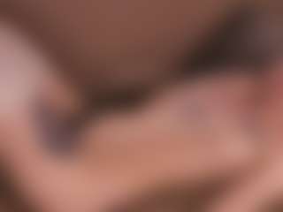 Live cam show with VelvetAnna - Facial Piercings on Pornisteam.com