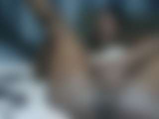 Live cam show with juiceyboobz - Cute on livesexfox.com
