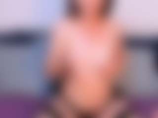 Live cam show with NatasaWilder - Hairy Pussy MILF on justonemore.cc