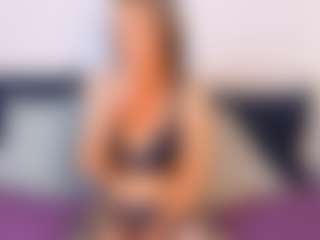 Live cam show with NatasaWilder - Butt Plug on Fling VIP Chat