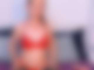 Live cam show with NatasaWilder - Public on Dolls Live