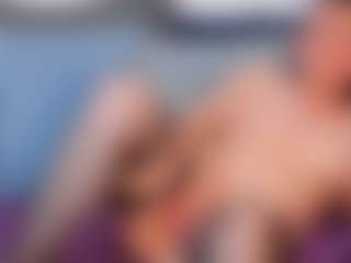 NatasaWilder MILF webcam performer live streaming