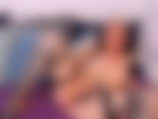 Live cam show with NatasaWilder - Granny on crypto-cams