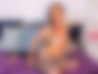 NatasaWilder MILF webcam performer live streaming