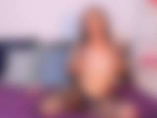 Live cam show with NatasaWilder - Mature on Cam Slut