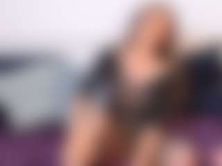 Live cam show with NatasaWilder - Granny MILF on boobsie.com