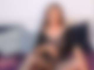 Live cam show with NatasaWilder - Butt Plug on Gym Cam Girls