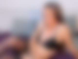 Live cam show with NatasaWilder - Granny MILF on googirlz