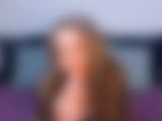 Live cam show with NatasaWilder - Amateur MILF on chickslive.net