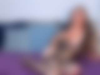 Live cam show with NatasaWilder - College Mature on Milf Play
