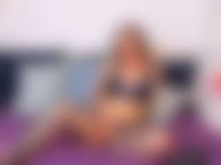 NatasaWilder MILF webcam performer live streaming