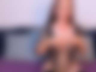 Live cam show with NatasaWilder - Brown Eyes Mature on Milfs Live