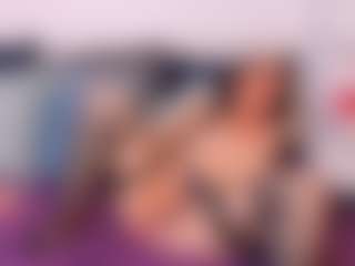Live cam show with NatasaWilder - BBW Mature on Camsoda